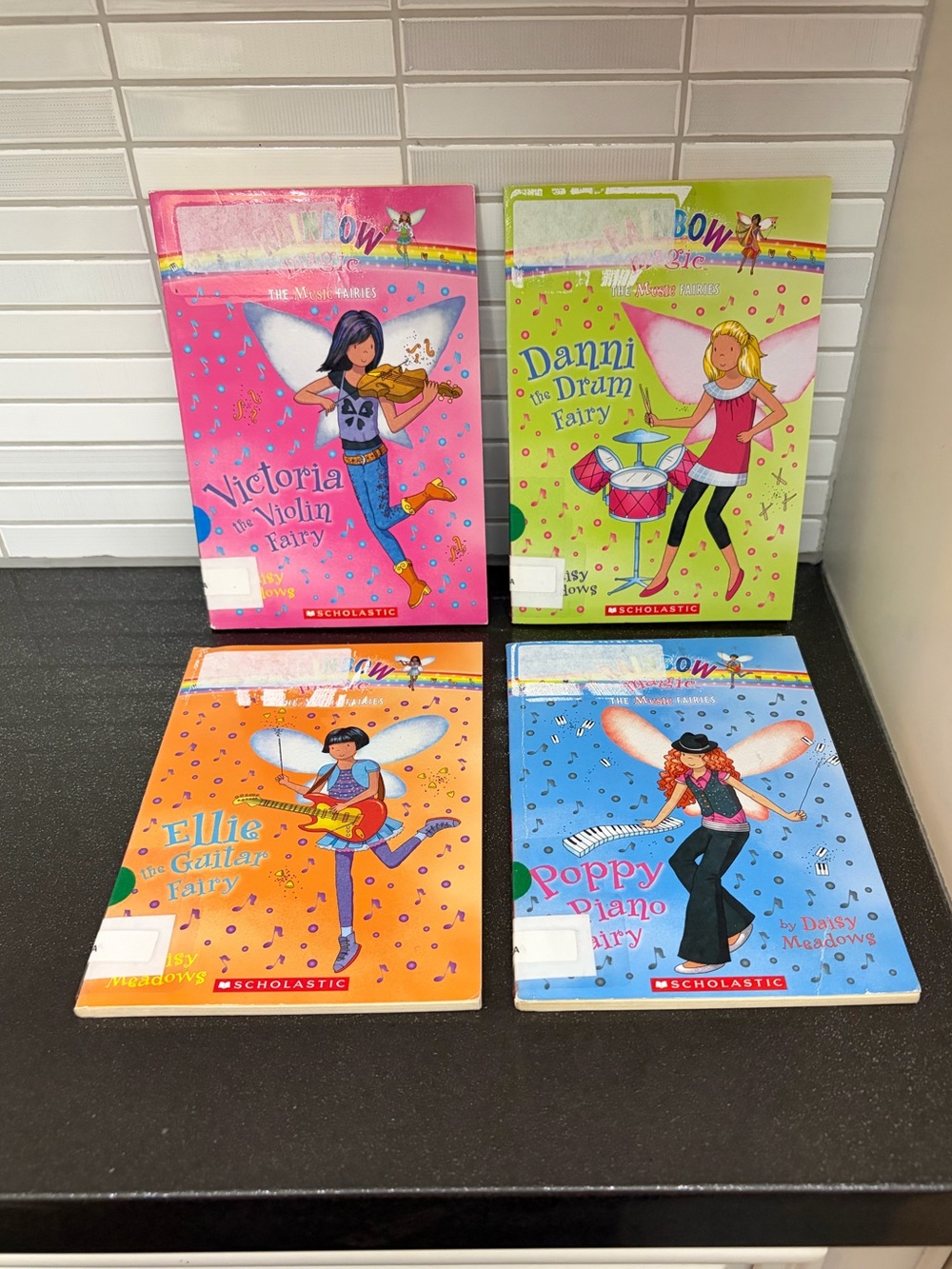Rainbow Magic Music Fairies bundle! 4 books, 1 price